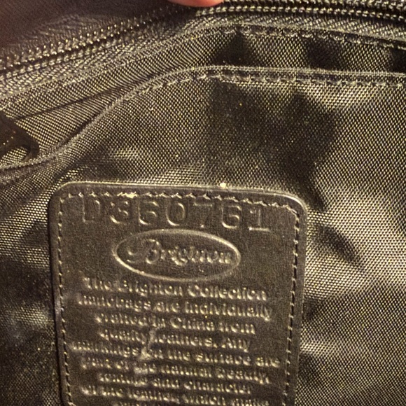 Brighton Collectibles Red Swirl Jacquard Shoulder Bag Tote Zip Top Heart Charm - Picture 4 of 8